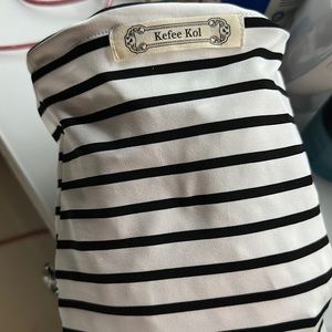 Kefee Kol nursing poncho multifunctional